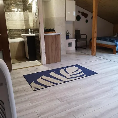 Apartament Owcza Góra Na Poddaszu *